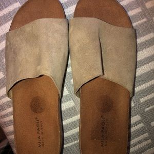 Mila Paoli wedge sandal